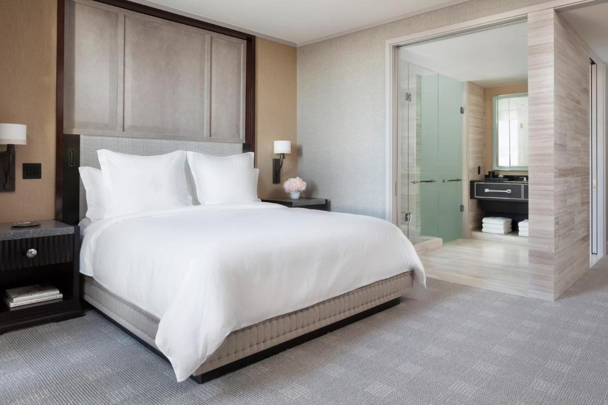 Four Seasons Hotel One Dalton Street Boston - image 5