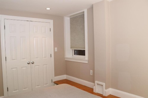 Stylish 2 Bedroom in South End - image 5