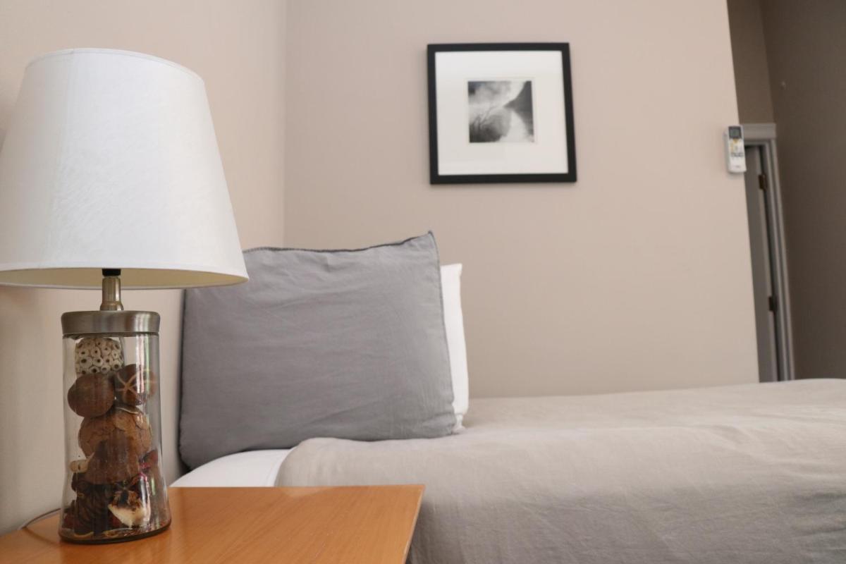Stylish Downtown Studio #32 - image 2