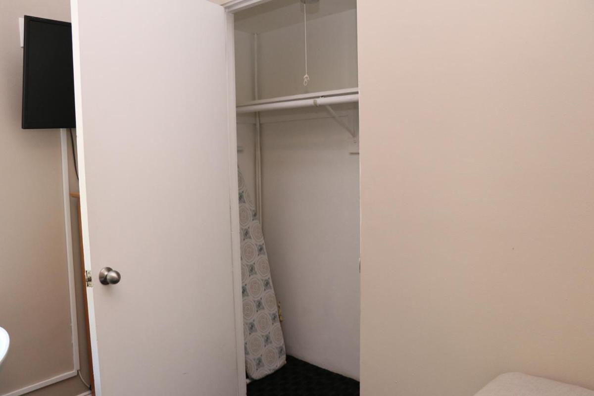 Charming Studio in Boston Brownstone #44 - image 3