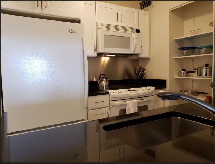 Bostons Financial District 30 Day Rentals - image 6