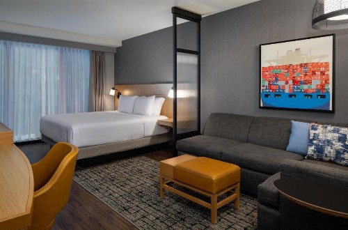 Hyatt Place Boston/Seaport District - image 7
