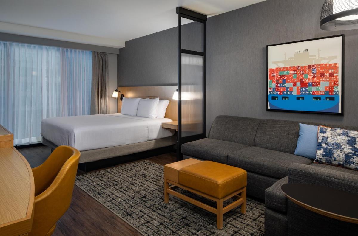 Hyatt Place Boston/Seaport District - image 7