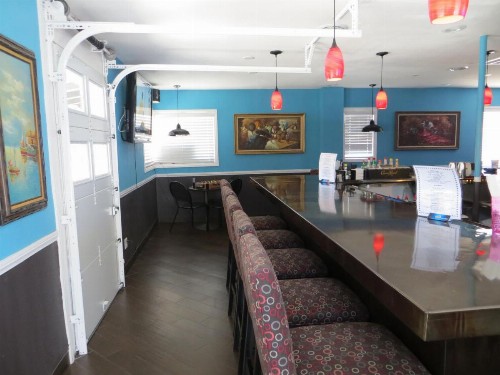 Oasis Boutique Motel - image 17