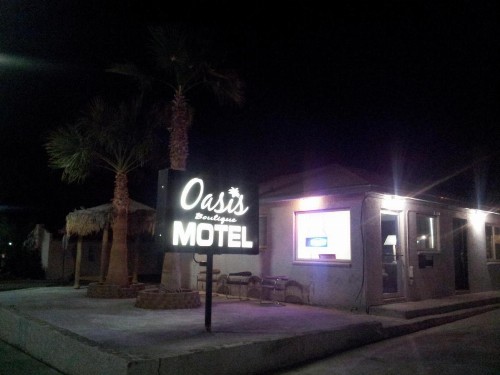 Oasis Boutique Motel - image 5