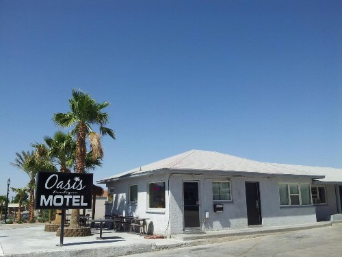 Oasis Boutique Motel - image 6