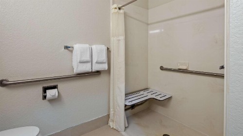 Best Western Heritage Inn and Suites - image 31
