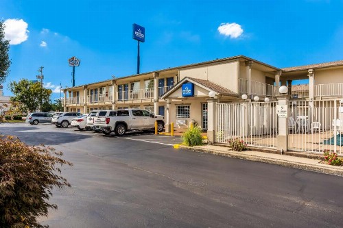 Motel 6-Bowling Green KY - image 4