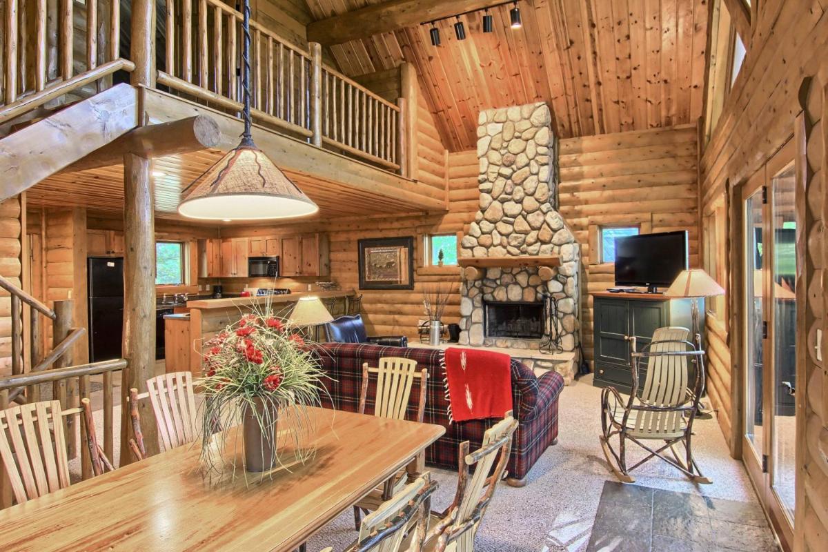 823 Mountain Cabin - main image