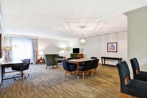 Hampton Inn & Suites Boynton Beach - image 15