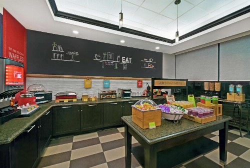 Hampton Inn & Suites Boynton Beach - image 24
