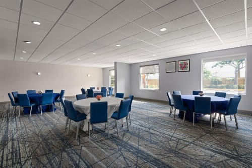 Holiday Inn Express & Suites Boynton Beach West - image 33
