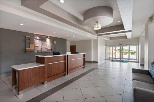 Holiday Inn Express & Suites Boynton Beach West - image 5