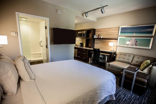 TownePlace Suites by Marriott Boynton Beach - image 4