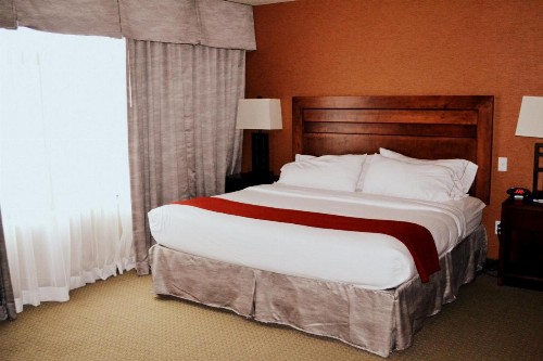 Holiday Inn Express & Suites Bozeman West an IHG Hotel - image 22