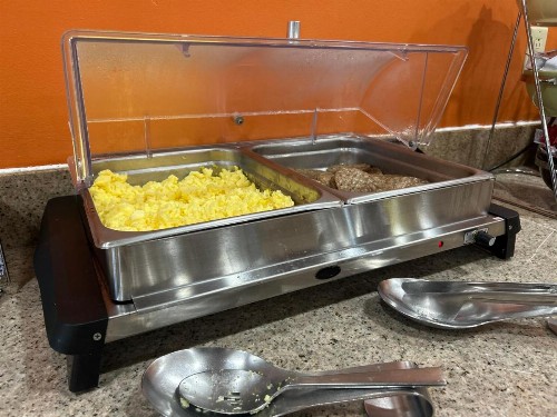 Quality Inn & Suites - image 16