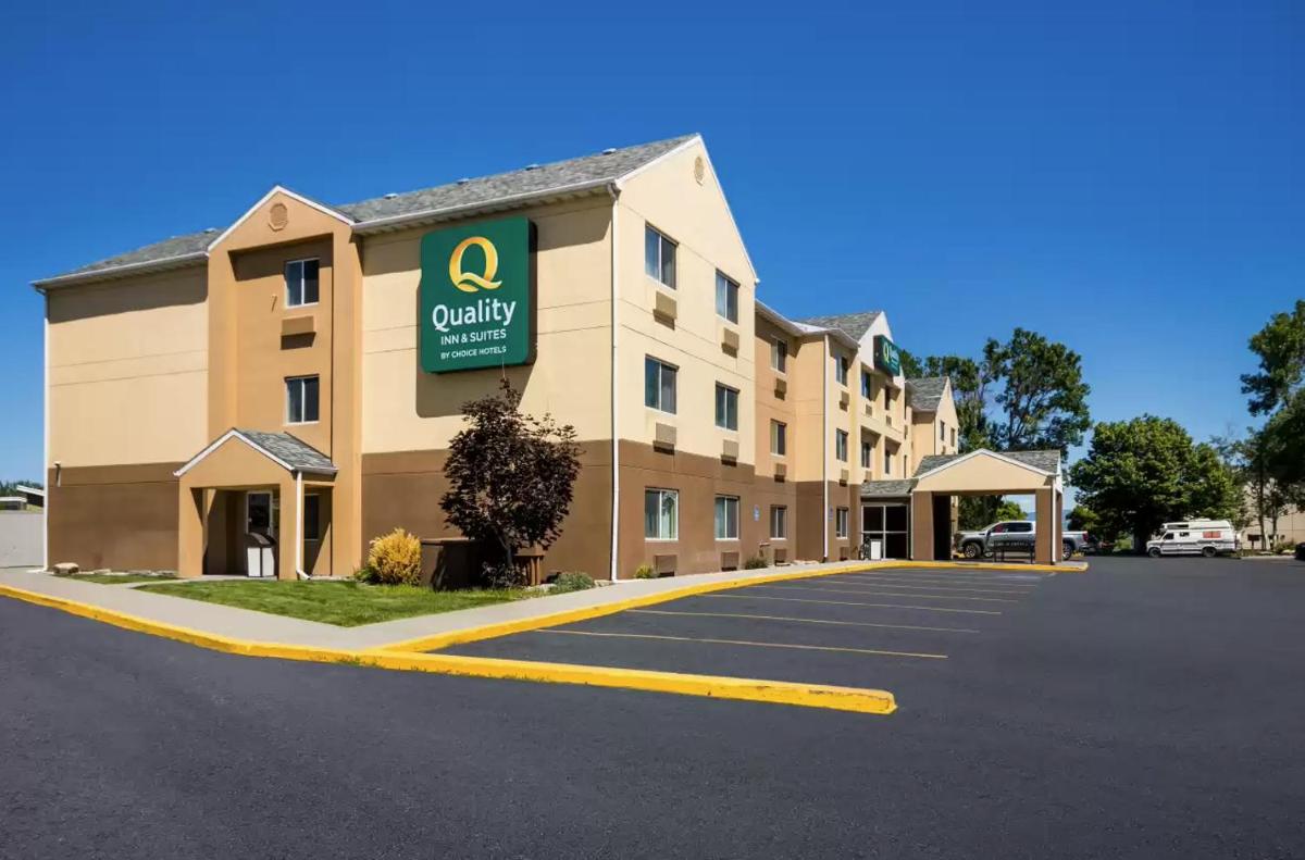Quality Inn & Suites - image 4