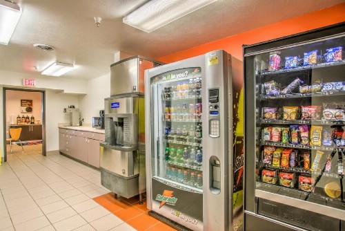 Motel 6-Bozeman MT - image 18