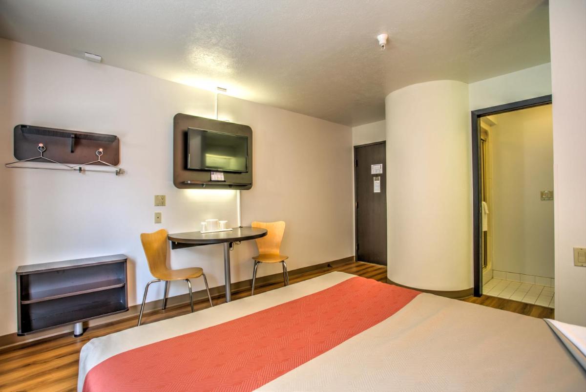 Motel 6-Bozeman MT - image 6
