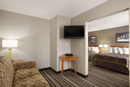 Super 8 by Wyndham Bozeman - image 3