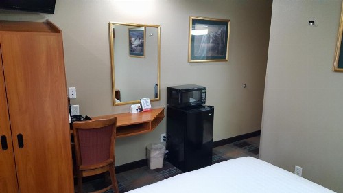Microtel Inn & Suites by Wyndham Bozeman - image 28