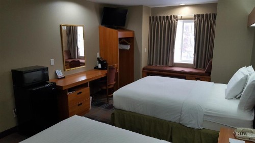 Microtel Inn & Suites by Wyndham Bozeman - image 41