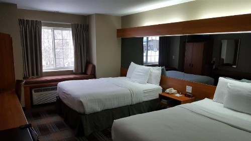 Microtel Inn & Suites by Wyndham Bozeman - image 44