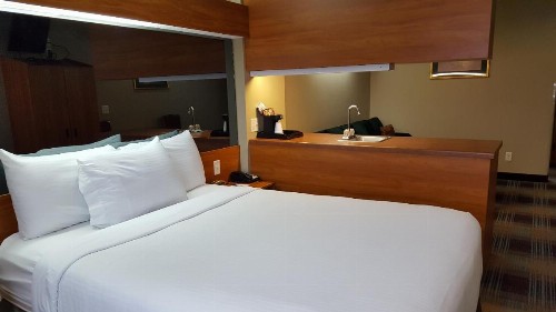 Microtel Inn & Suites by Wyndham Bozeman - image 50