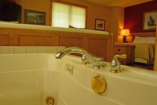 Gallatin River Lodge - image 15