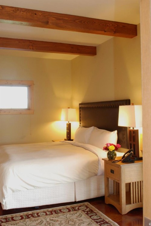 Gallatin River Lodge - image 16