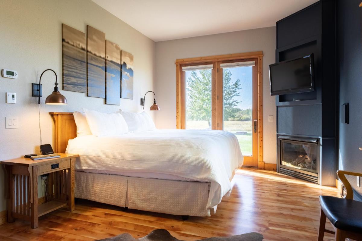 Gallatin River Lodge - image 3