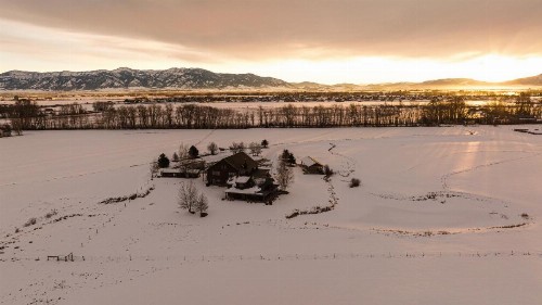 Gallatin River Lodge - image 45
