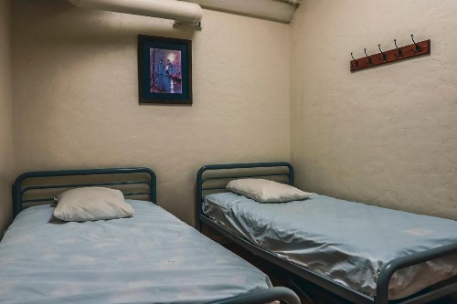 Treasure State Hostel - image 32