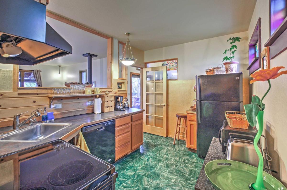 Bozeman Cottage with Mountain Views Less Than 6 Mi to Dtwn! - image 6