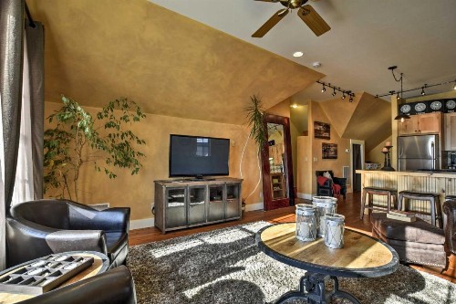Secluded Luxury Home - 20 Mi to Bridger Bowl Ski! - image 10