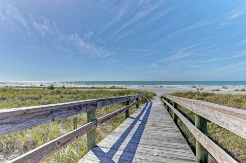 The Seashell Cottage - image 10