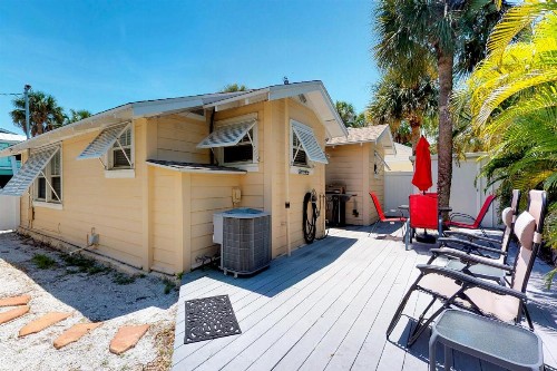 The Seashell Cottage - image 9