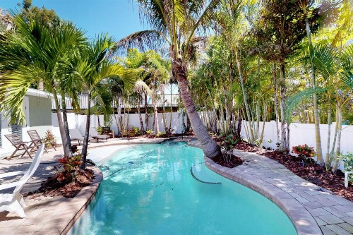 Tina's Piece of Paradise - image 7