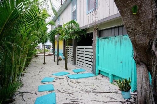 AMI Tree House - image 40