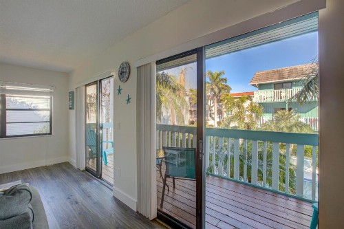 The Anna Maria Island Beach Palms 7A - image 35