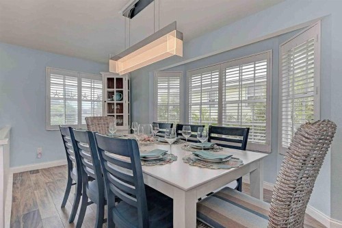 Surrounded By Sea Breezes - image 9