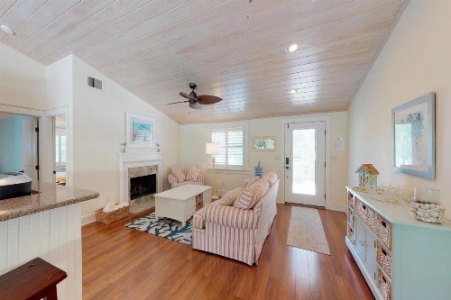 Paradise Pointe - image 5