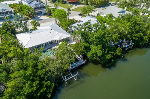 Paradise Pointe - image 7