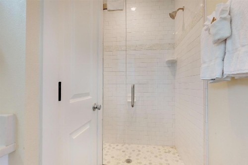 Bridgeview Retreat - image 7