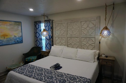 AMI Beach Shack - image 23