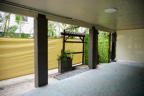 AMI Beach Shack - image 37