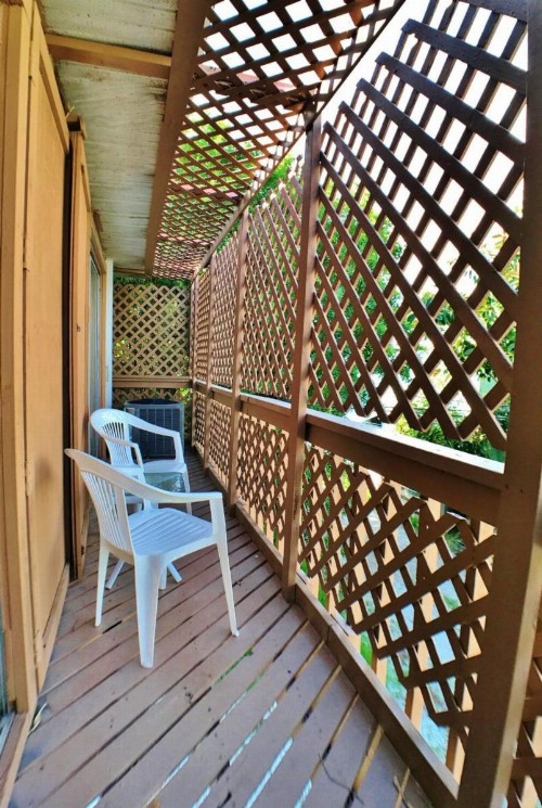 Brandenton - Beach Bungalow - West 2205 - image 7