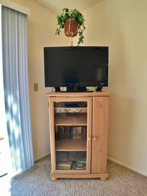 Beach Bungalow - East 2205 - image 7