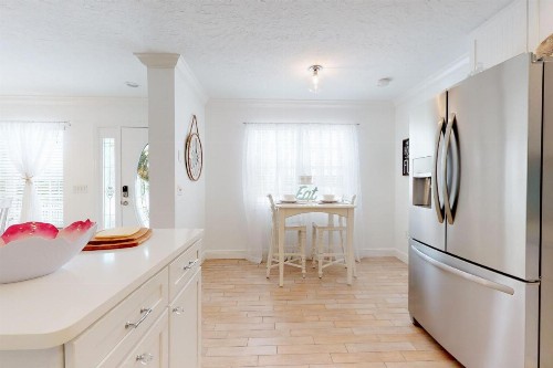 A Cozy Cottage - image 9