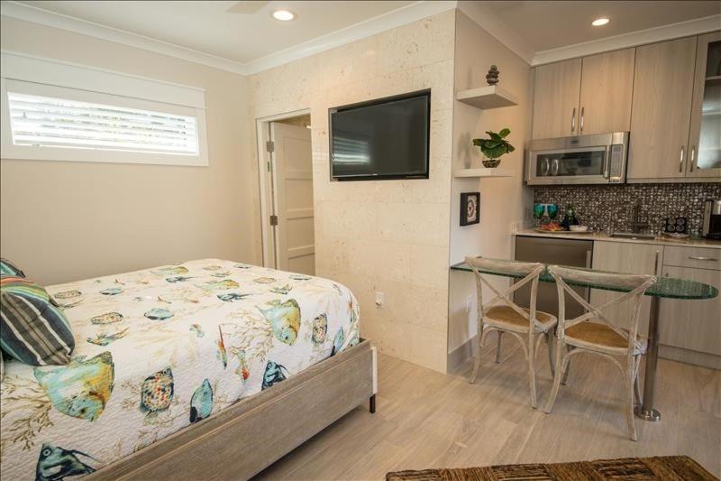 Suite 5 - image 3